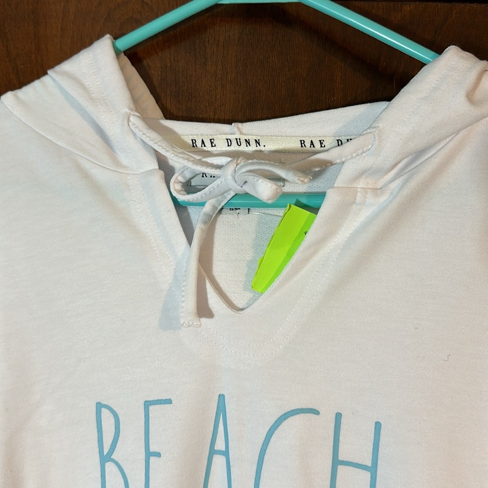 Rae Dunn “Beach Please” white Hoodie - Picture 3 of 5
